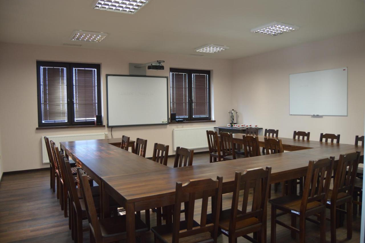 Osrodek Bialy Lew Bed & Breakfast Wojciechow  Bagian luar foto