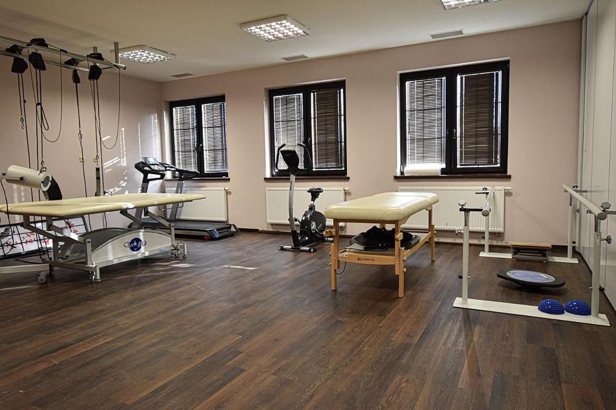 Osrodek Bialy Lew Bed & Breakfast Wojciechow  Bagian luar foto