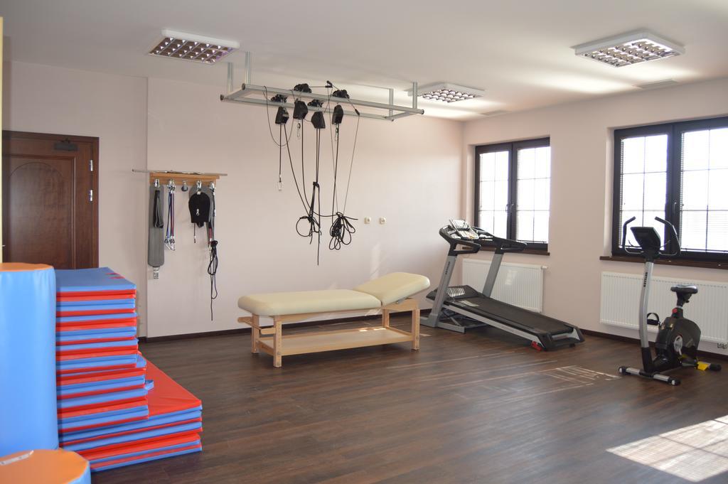 Osrodek Bialy Lew Bed & Breakfast Wojciechow  Bagian luar foto